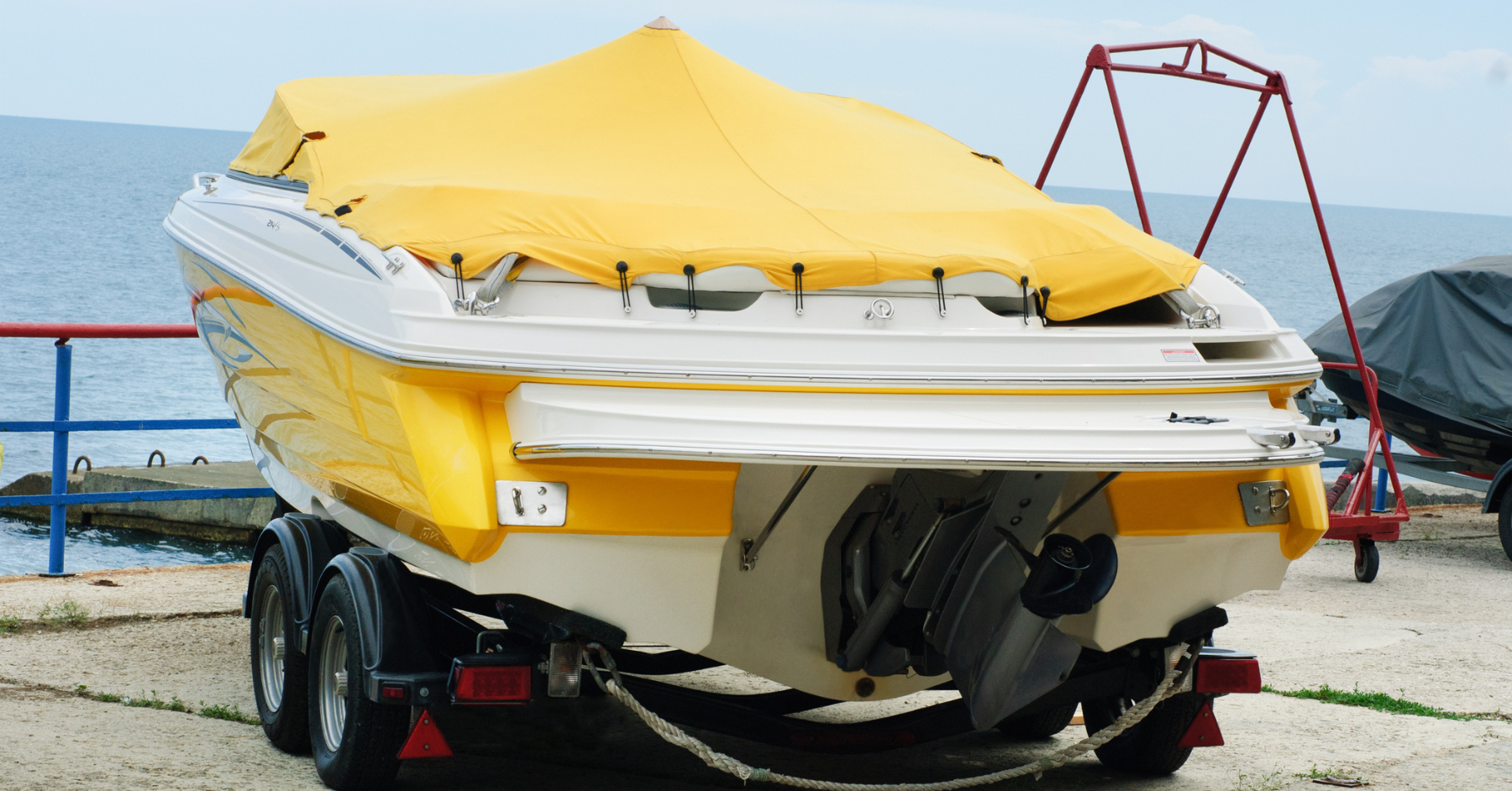Top Safety Tips for Hauling Boats, RVs, and Trailers