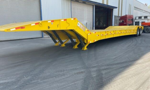 Gooseneck Trailer Hauling 101: What You Need to Know from Interstate Haulers