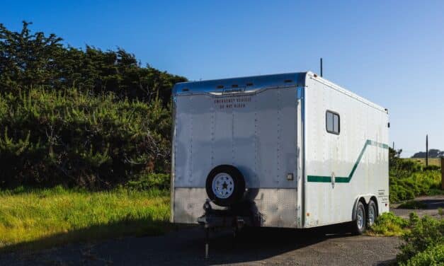 Enclosed Trailer vs. Open Trailer: Which Is Right for You?
