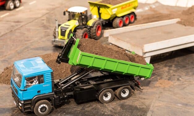 How to Maintain Your Dump Trailer for Longevity and Performance