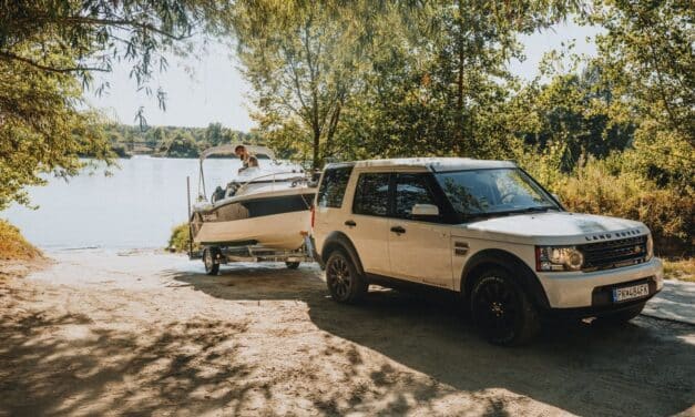 Navigating Boat Transport: The 15 Advantages of Hiring Interstate Haulers