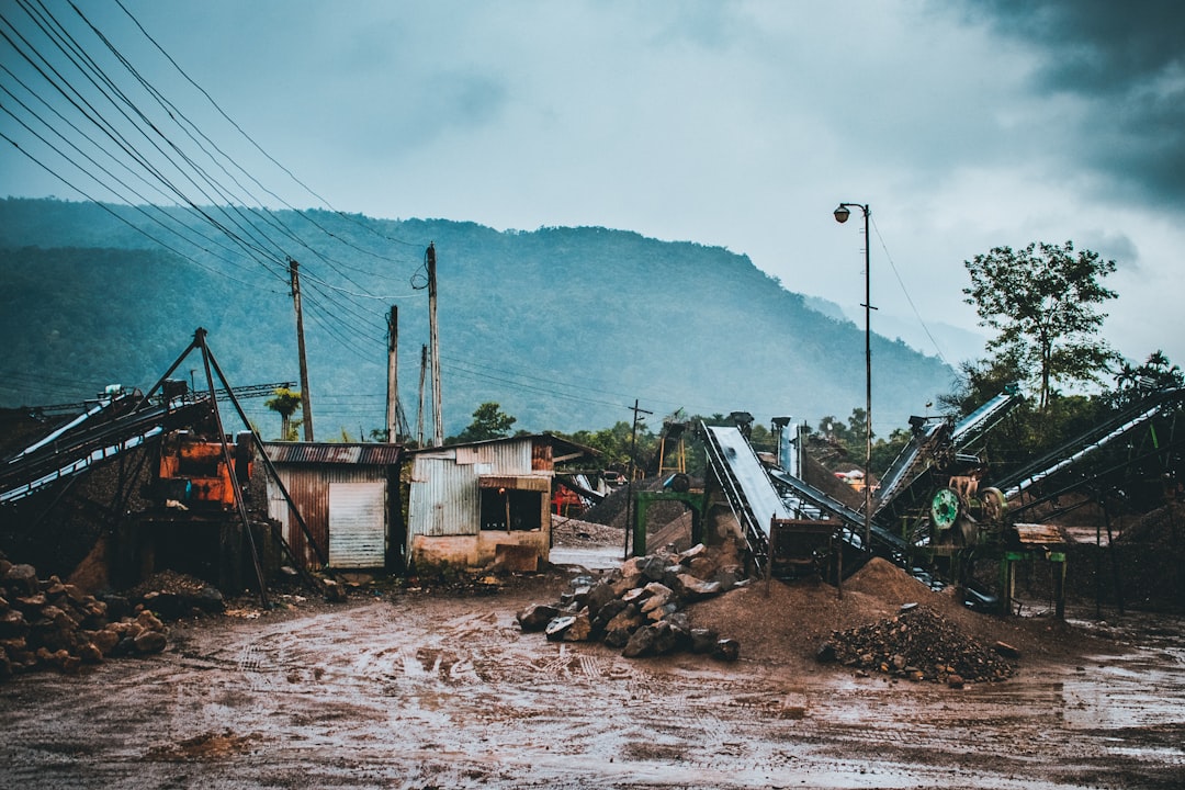 Disaster Relief: How Trailer Transportation Supports Emergency Operations