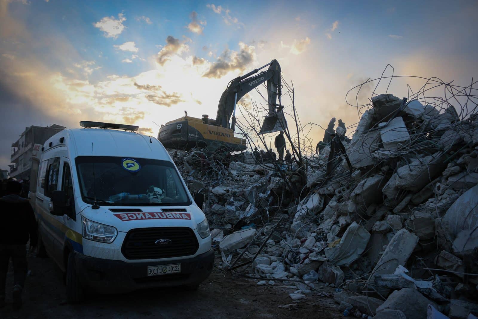 Storm Response Transportation: Moving Equipment Before and After Severe Weather